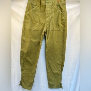 Joie Cropped Pant - Size 6 - Khaki- Like New
